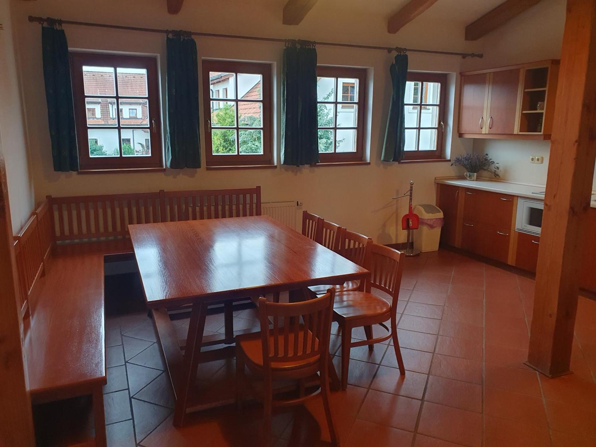 Hotelový a jezdecký areál Dvůr Krutěnice Exterior foto